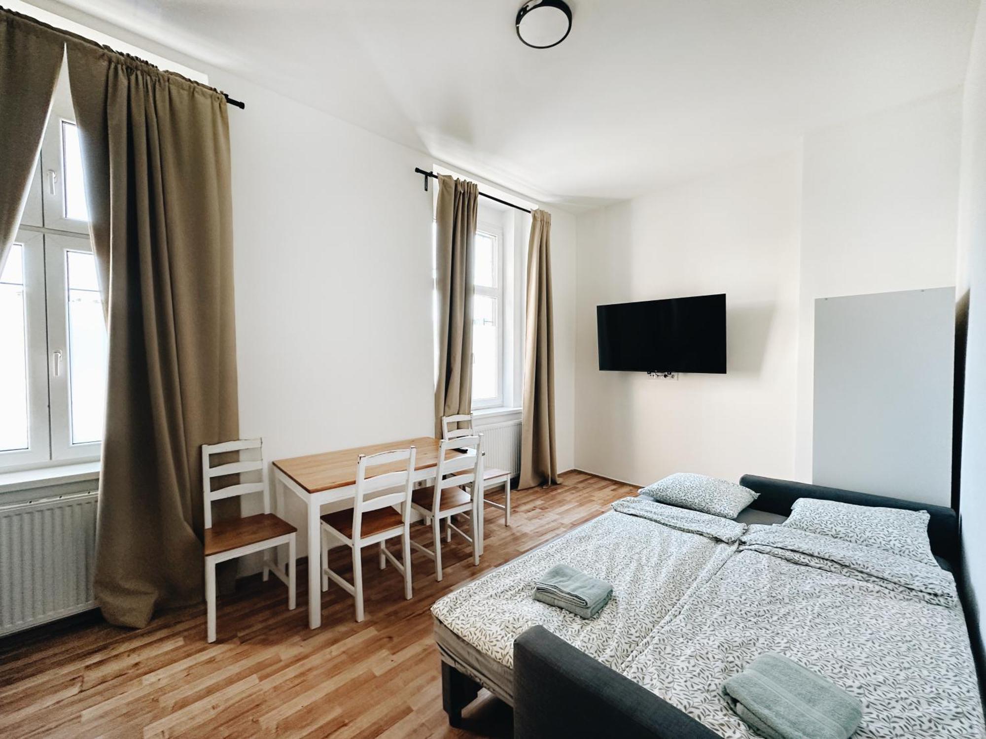 Crimson Charm Apartment ปราก ภายนอก รูปภาพ